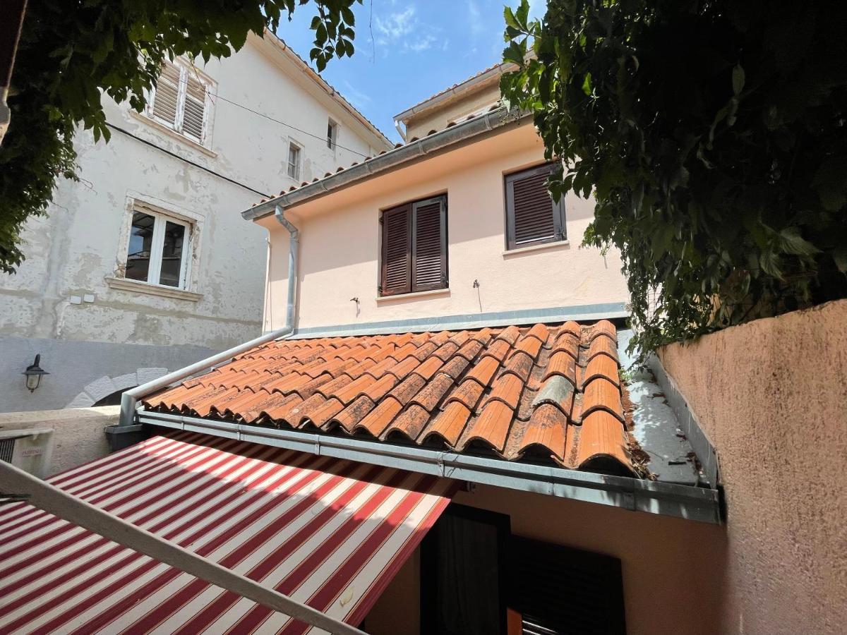 Casa Di Nives Leilighet Krk Town Eksteriør bilde