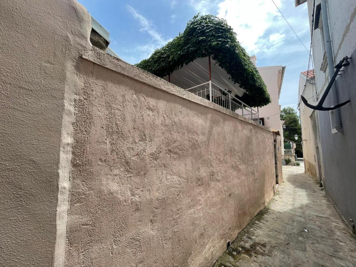 Casa Di Nives Leilighet Krk Town Eksteriør bilde