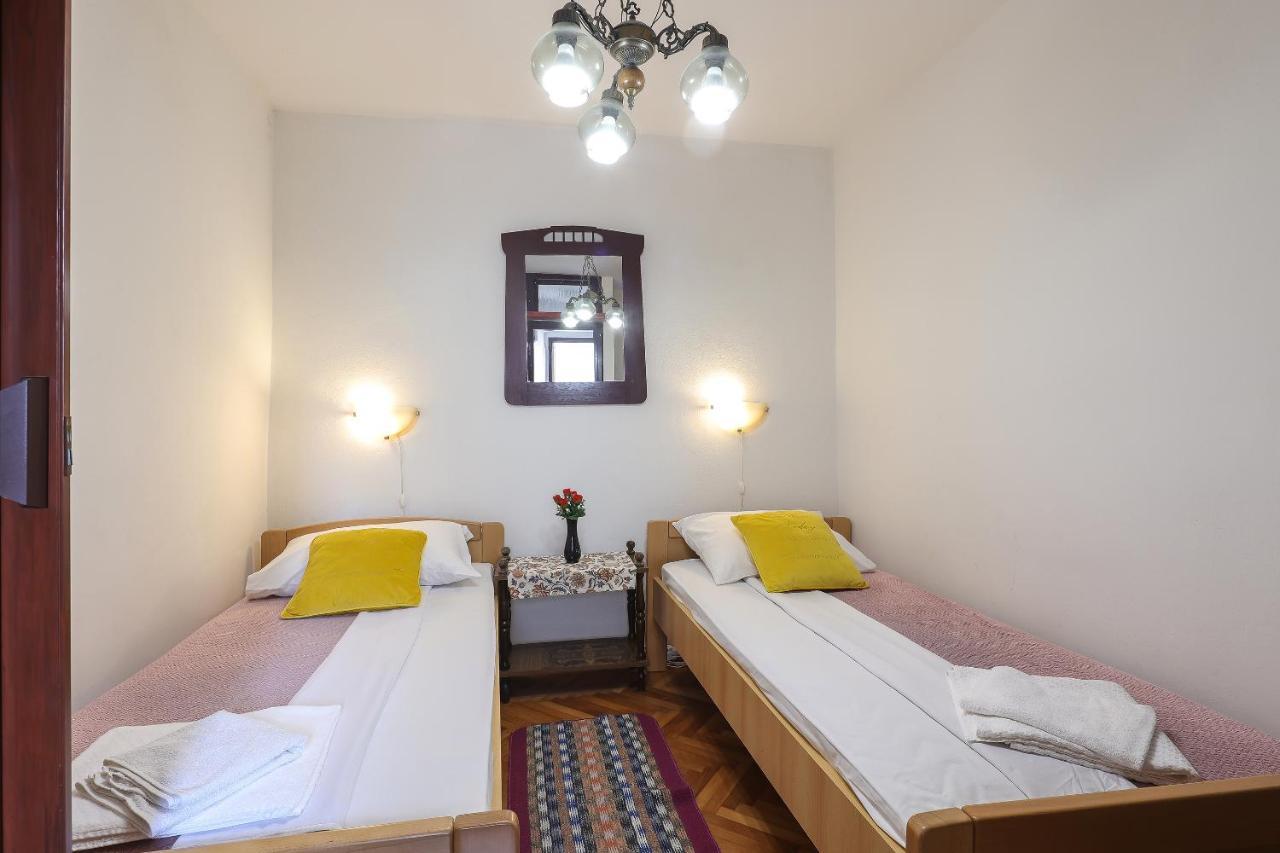 Casa Di Nives Leilighet Krk Town Eksteriør bilde